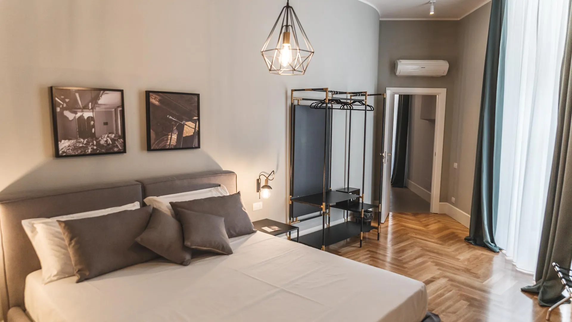 Отель Relais Della Porta Неаполь