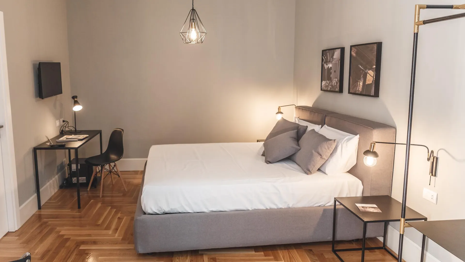 Отель Relais Della Porta Неаполь