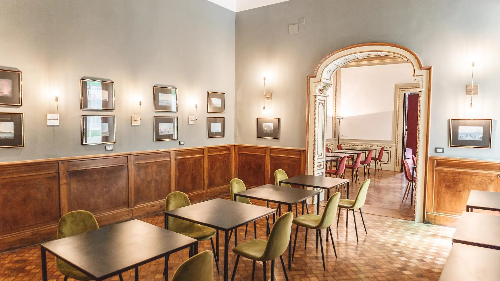 ****  Отель Relais Della Porta Неаполь Италия